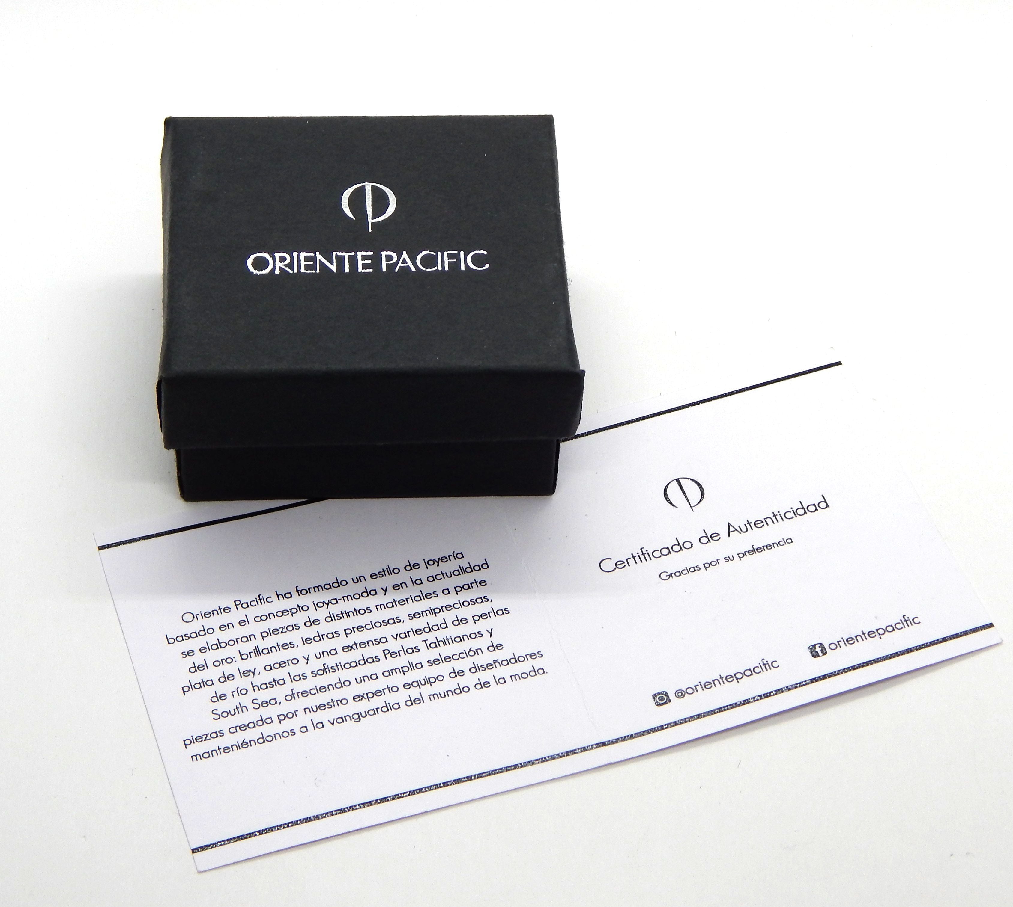 Anillo solitario de Onyx Oval Facetado en Plata .925